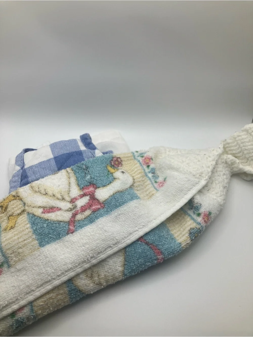 Vintage Goose Kitchen Towels White Goose Motif Knit top, checkered print